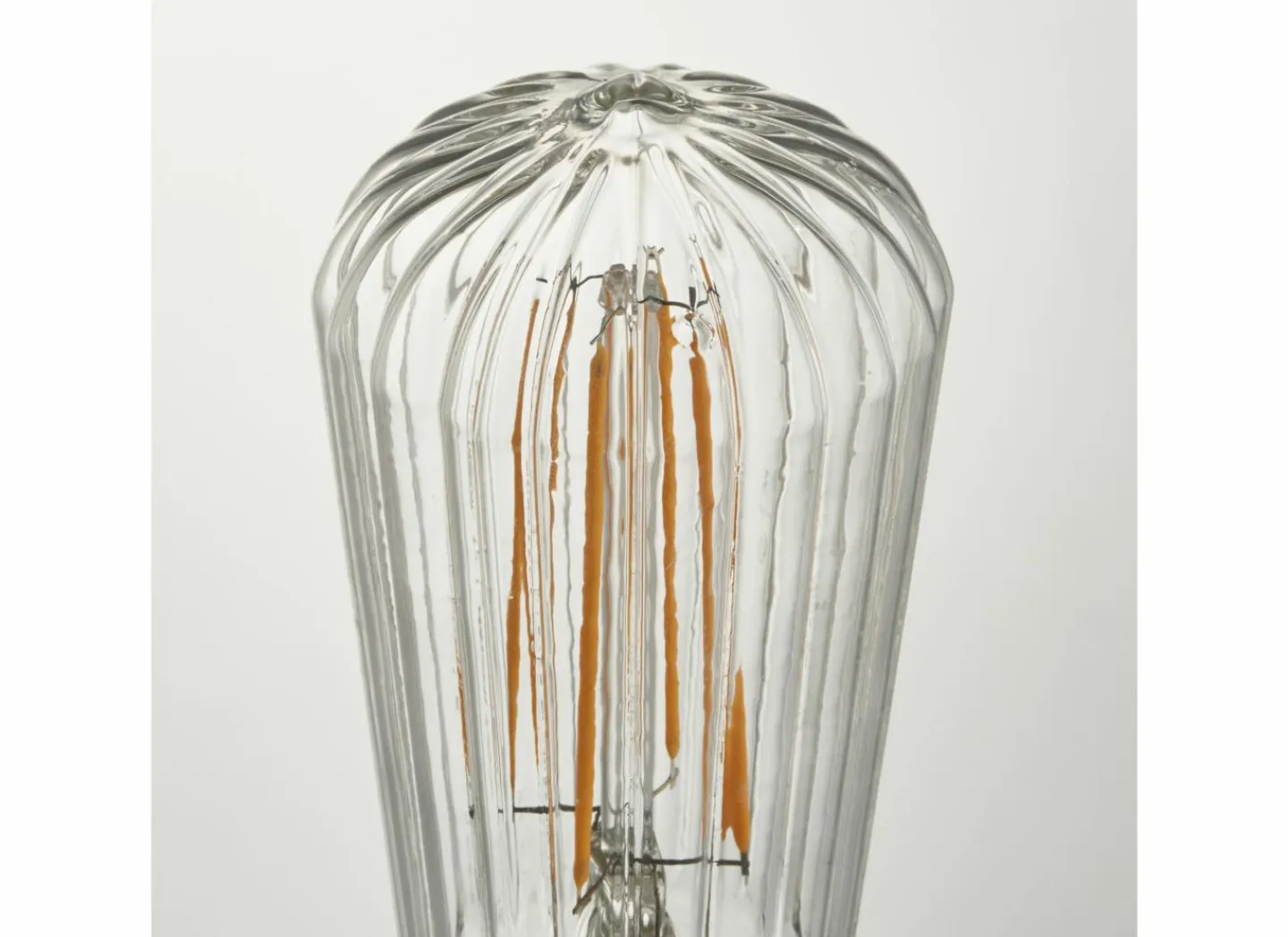 Brilliant LED-lamp Filament 4W E27- Ledlampen