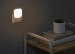 Nachtlampjes|Nachtlampjes|Nachtlampje met bewegingssensor H9,2cm - kunststof - wit