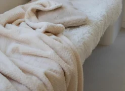 Tiseco Plaid Pippa 150x200cm - flanel - ivoor- Plaids|Plaids