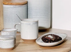 Salt & Pepper Serveerschalen|Schaal Cameo 33,5x18cm - stoneware - beige