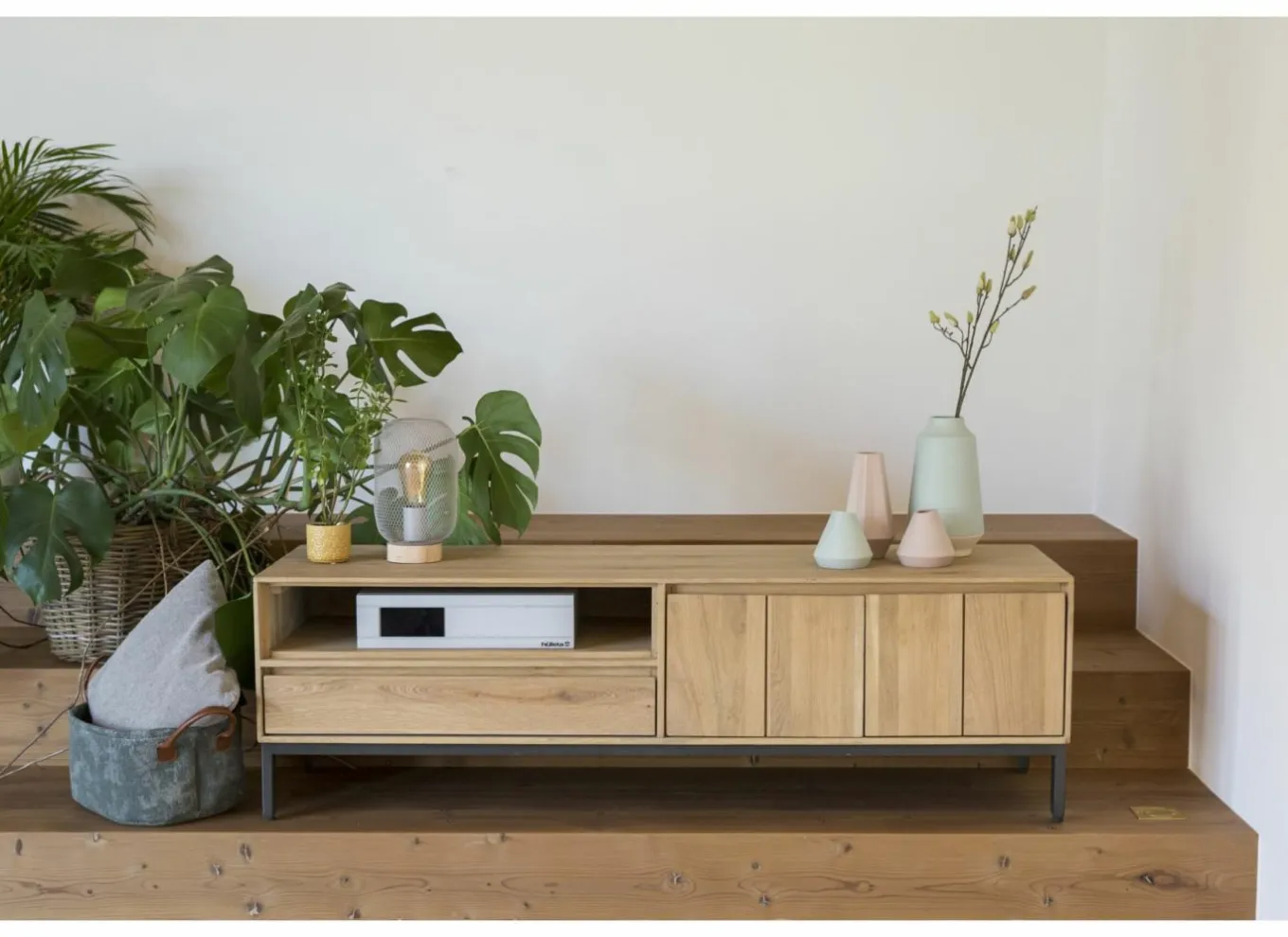 Tv-Meubels|Tv-Meubels|Tv-meubel Polar 145cm - eik massief & fineer & decor - naturel