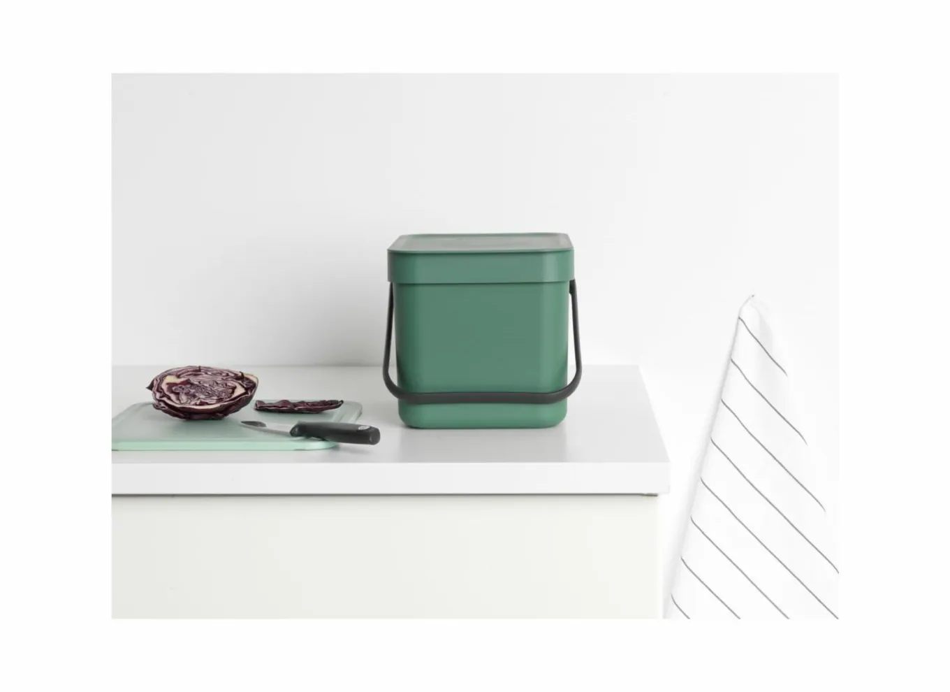 Brabantia Vuilnisbakken|Vuilnisbakken|Vuilbak Sort & Go 6L fire green