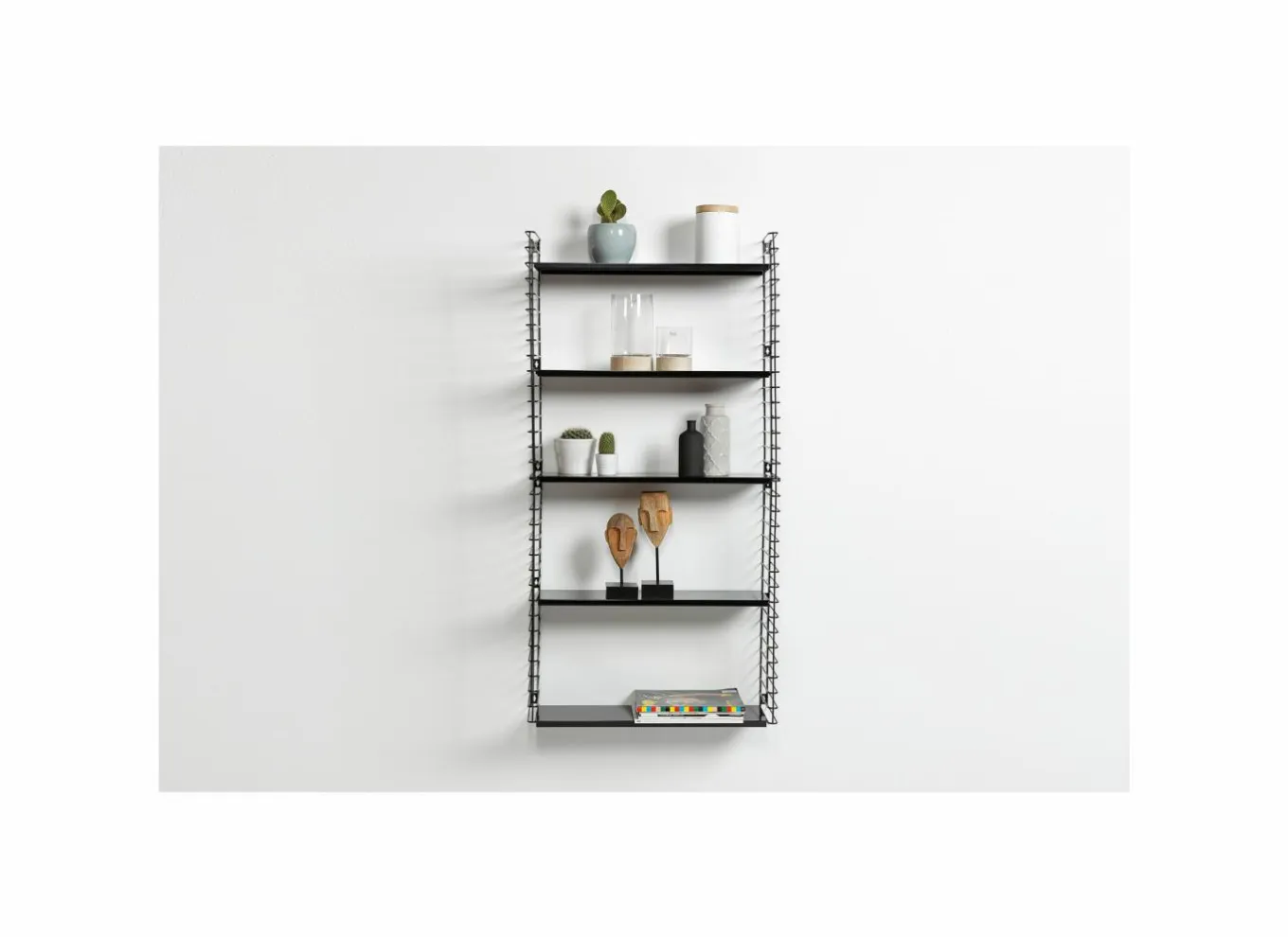 Wandrekken|Wandrekken|Wandrek Tomado 70x21x68cm - staal - zwart