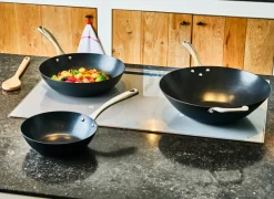 Cosy & Trendy Wokpan Fusion Pro Ø36cm - koolstofstaal - zwart & zilver- Wokpannen